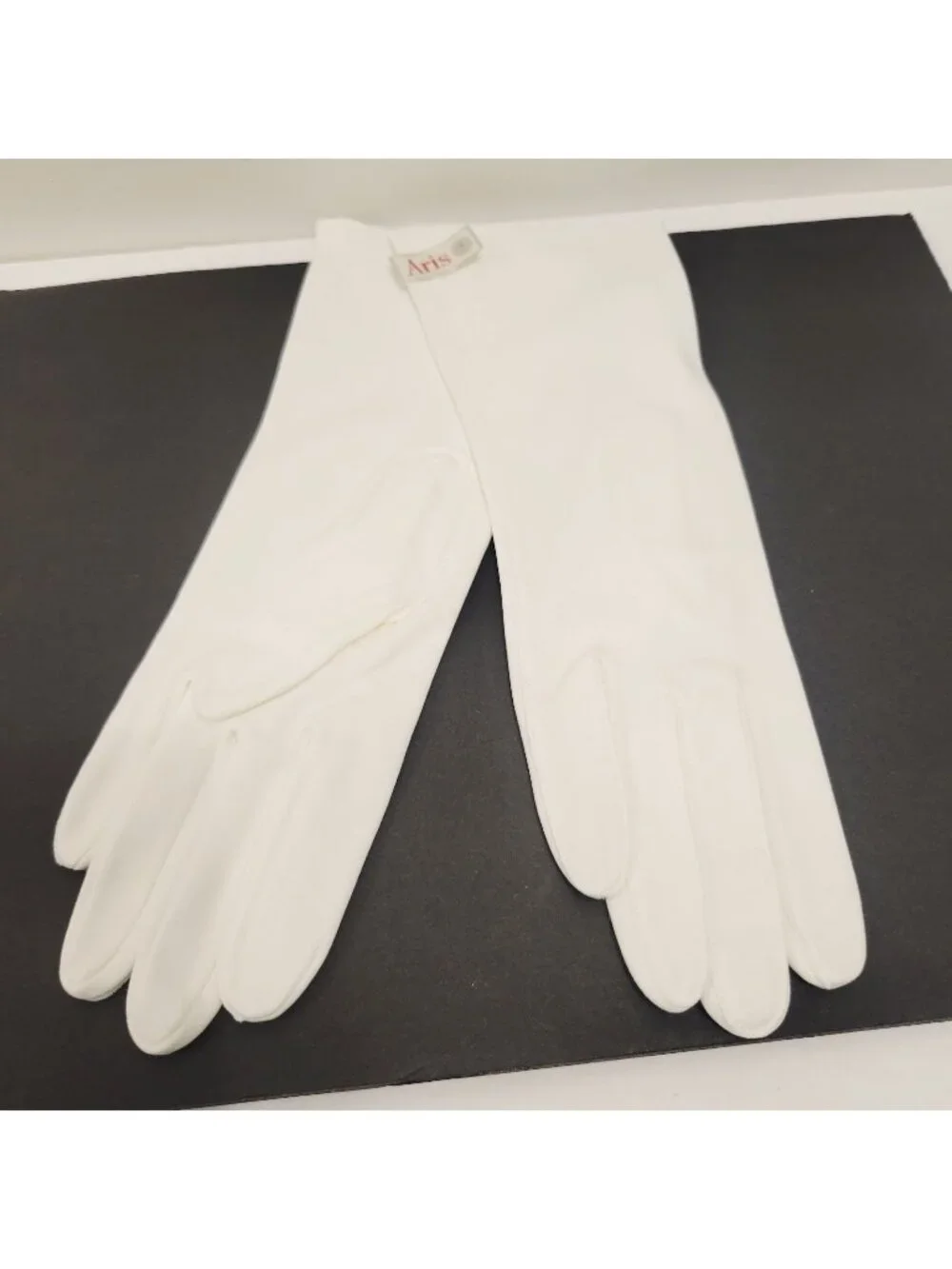 VTG 50s Miss Aris Wrist Pinup Ladies Soft White Cotton Gloves Sz 7